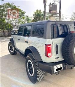 Ford Bronco